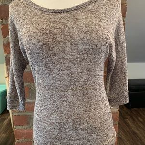 Lightweight sweater